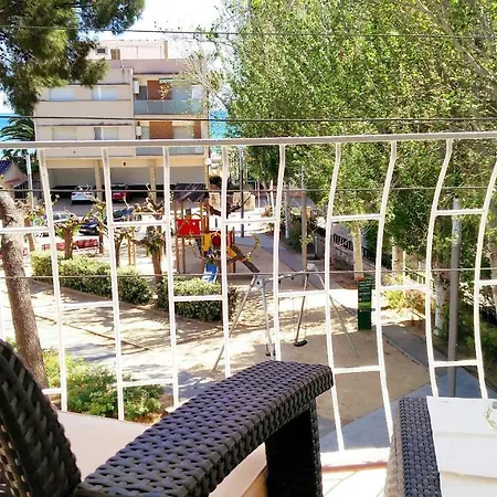 Apartamento Leman Апартаменты Салоу